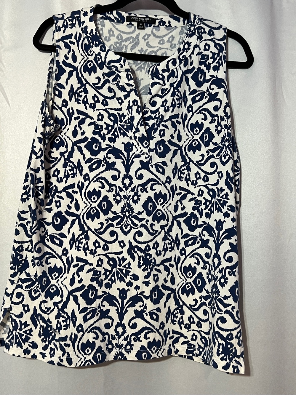 Jones New York Women’s Navy And White Navy Printed Sleeveless Top Size M